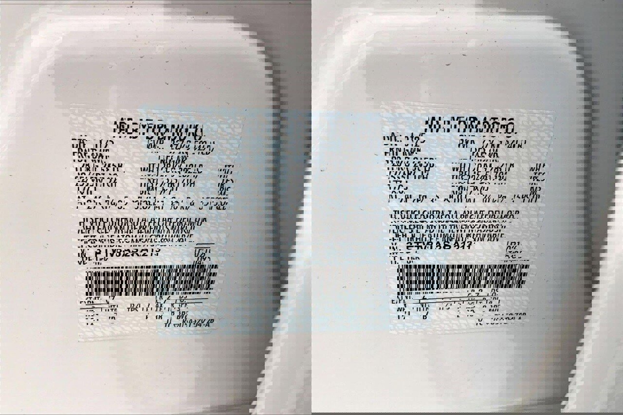 Certified 2025 Ford Maverick XLT w/ Equipment Group 302A image 34