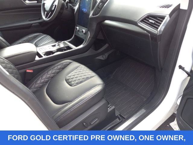 Certified 2024 Ford Edge Titanium AWD/4WD image 16