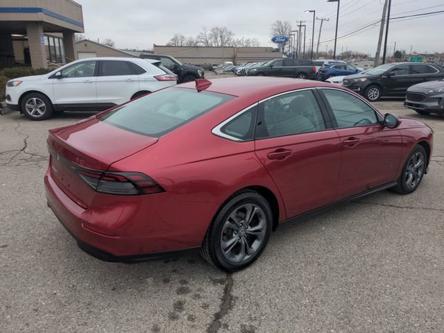 Used 2023 Honda Accord EX image 4