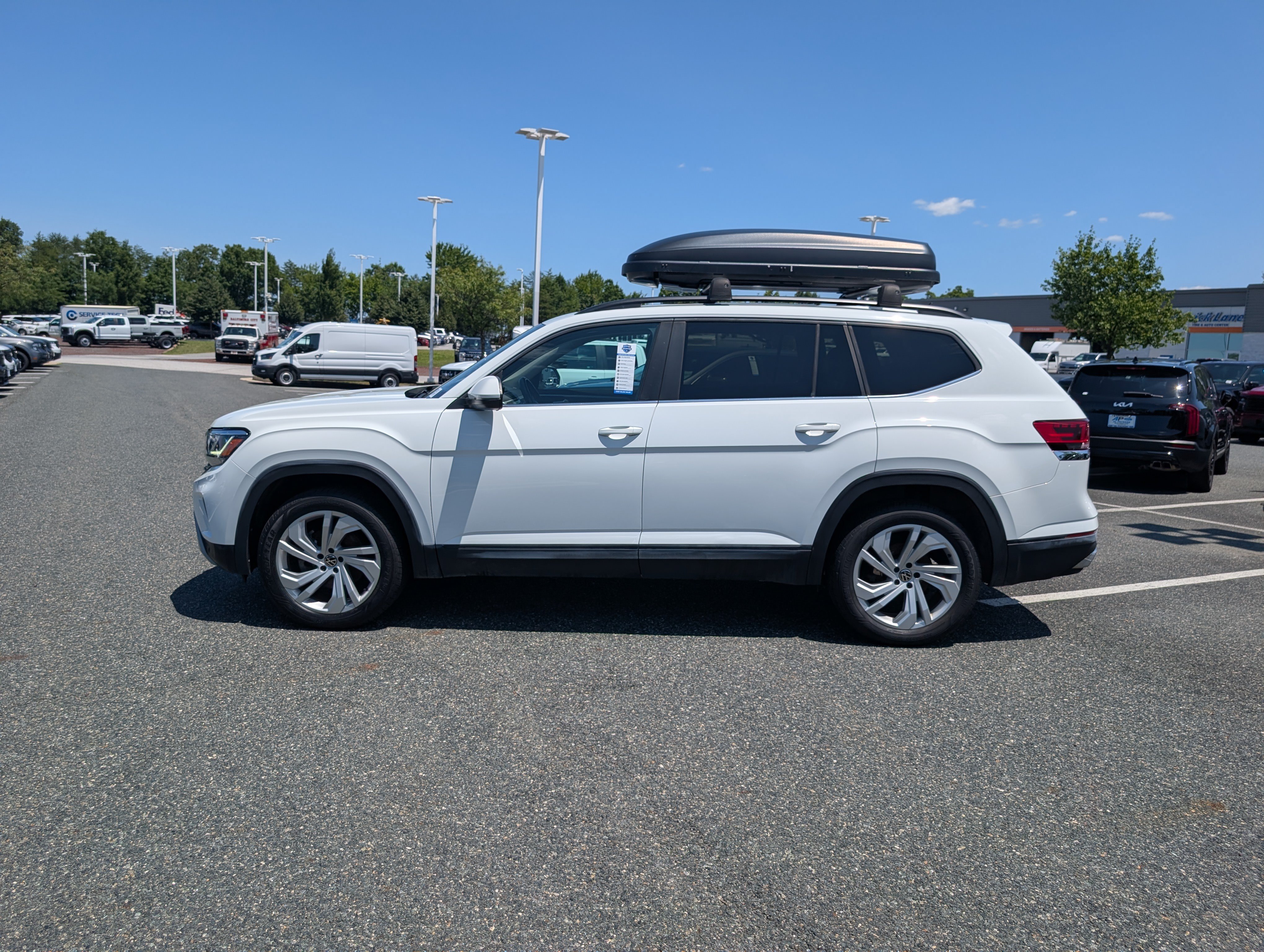 Used 2021 Volkswagen Atlas SE w/ Panoramic Sunroof Package AWD/4WD image 6