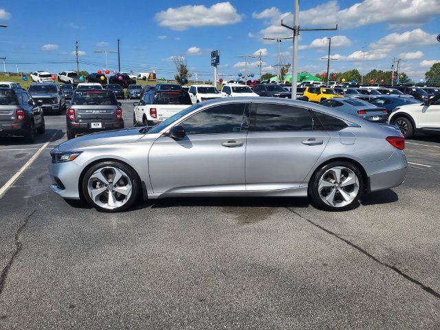 Used 2022 Honda Accord Sport image 4