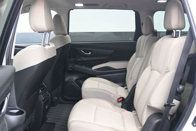 Used 2025 Subaru Ascent Premium AWD/4WD image 5