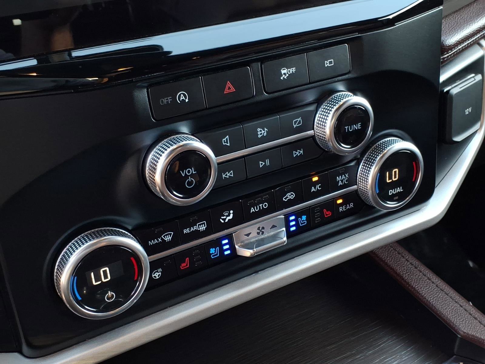 Certified 2024 Ford Expedition Limited image 24