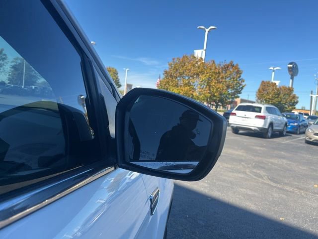 Certified 2019 Ford Escape SE image 10