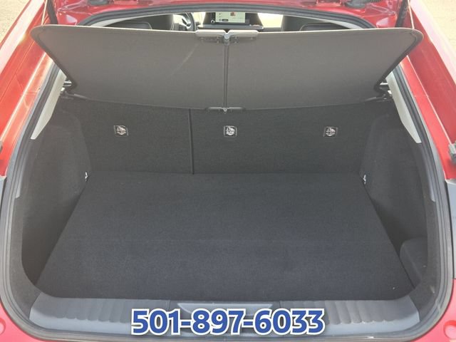 Used 2025 Toyota Prius XLE FWD image 13