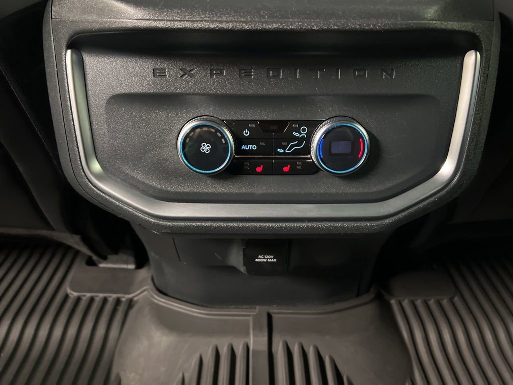 Certified 2025 Ford Expedition Max Platinum w/ Stealth Performance Package image 38