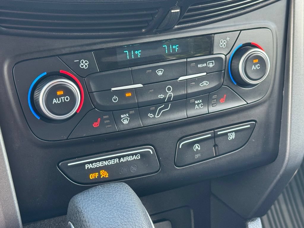 Certified 2018 Ford Escape SE FWD image 39
