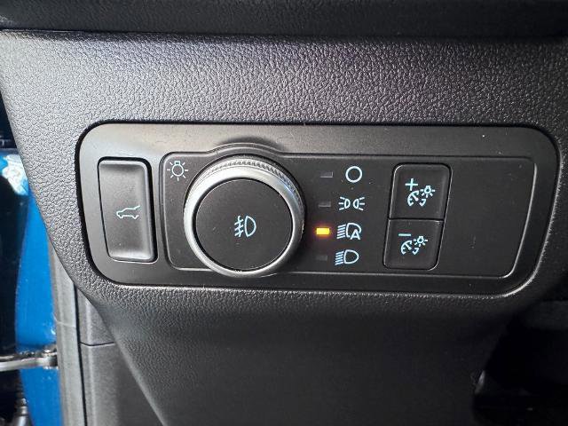 Certified 2020 Ford Escape SEL image 17