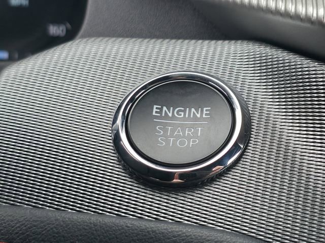 Certified 2025 Ford Explorer ST-Line w/ Premium Package image 19