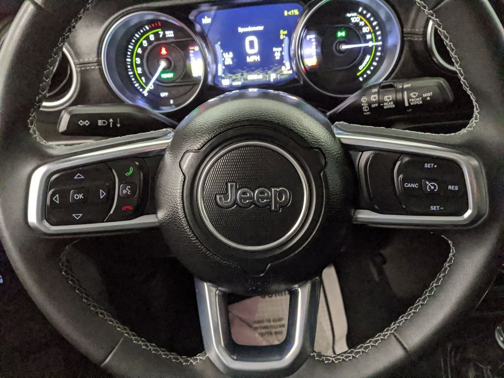 Used 2023 Jeep Wrangler Unlimited Sahara image 18