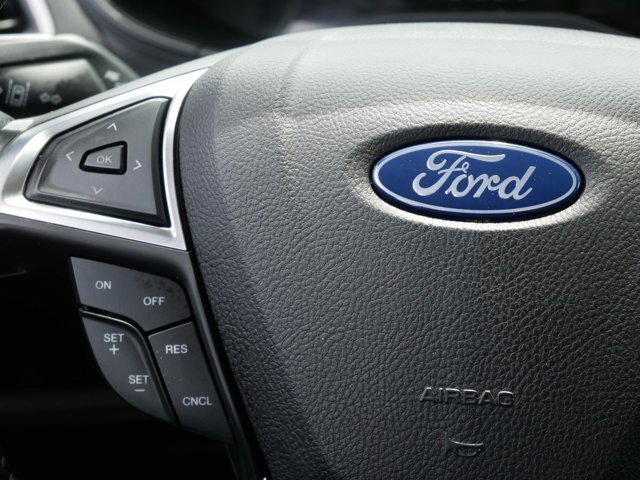 Certified 2023 Ford Edge SEL w/ Sport Appearance Package AWD/4WD image 18