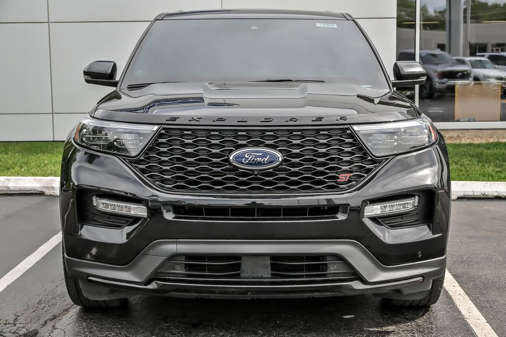Certified 2022 Ford Explorer ST w/ Equipment Group 401A AWD/4WD image 4