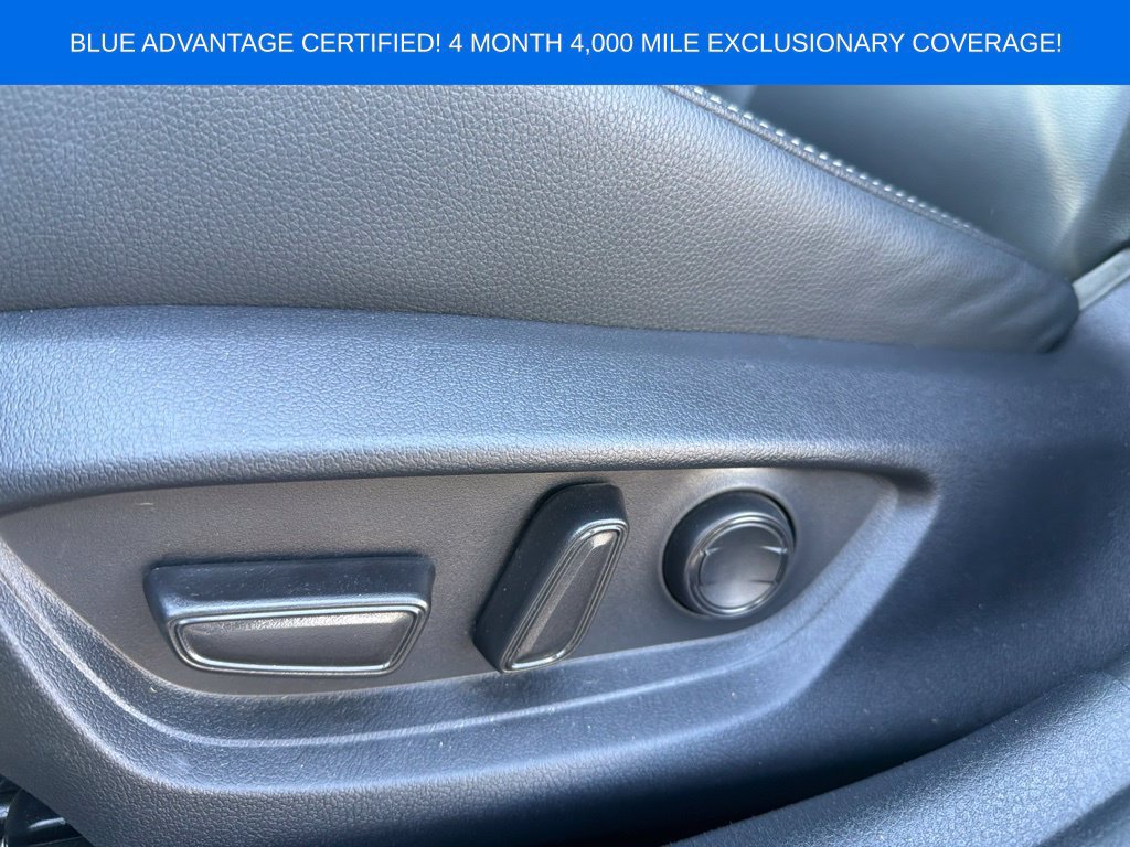 Used 2025 Toyota Camry SE FWD image 13