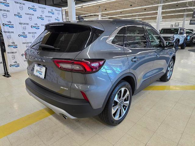 Certified 2025 Ford Escape Platinum AWD/4WD image 8
