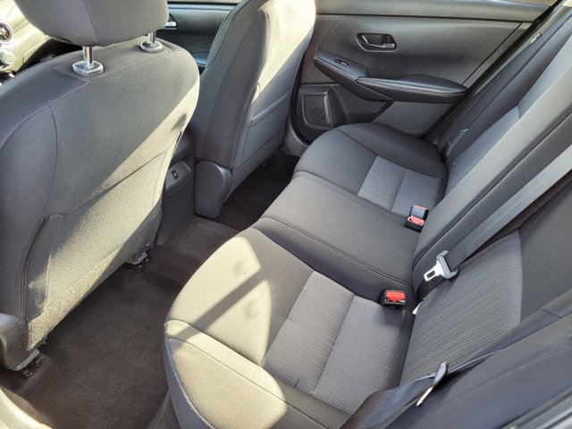 Used 2024 Nissan Sentra SV image 11