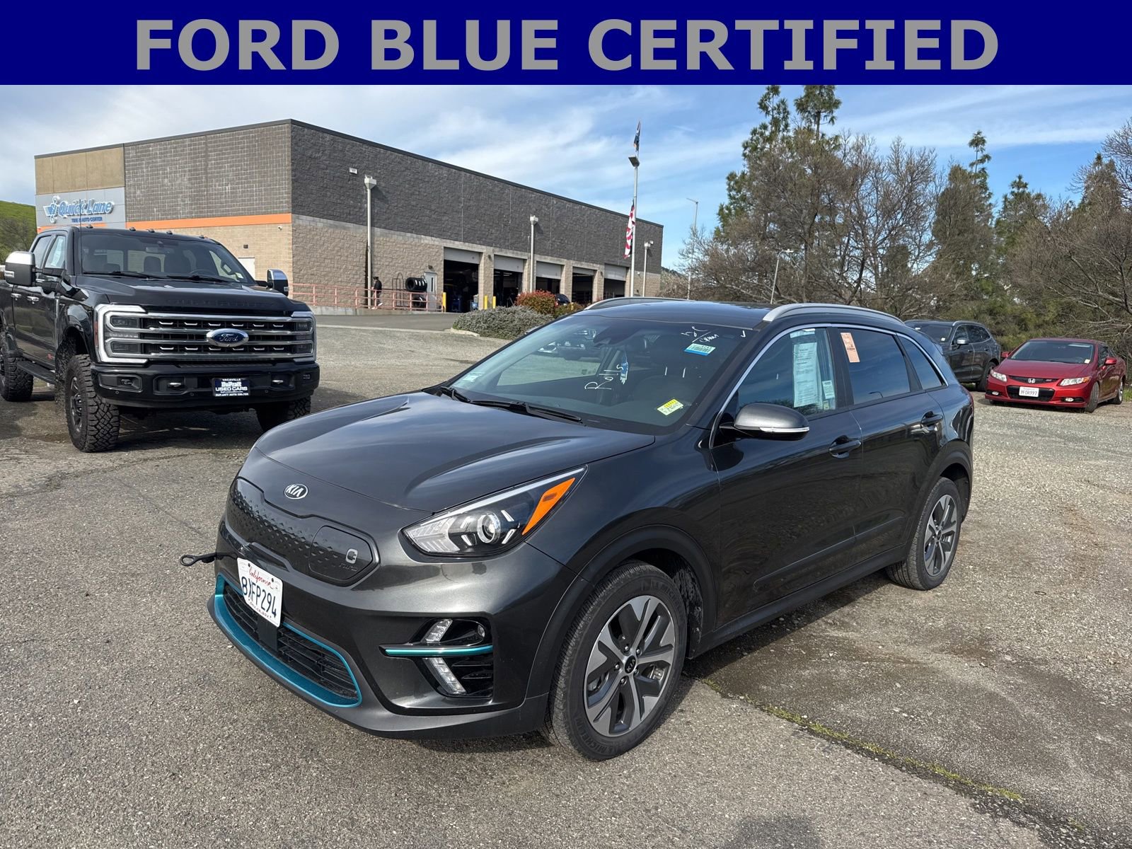 Used 2021 Kia Niro EX image 1