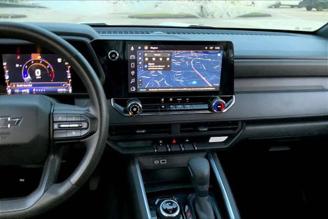 Used 2023 Chevrolet Colorado Trail Boss w/ Technology Package image 6