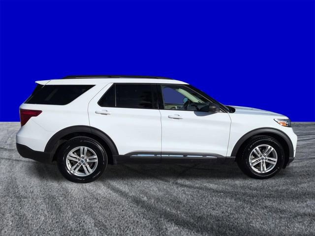 Certified 2024 Ford Explorer XLT w/ Equipment Group 202A image 6