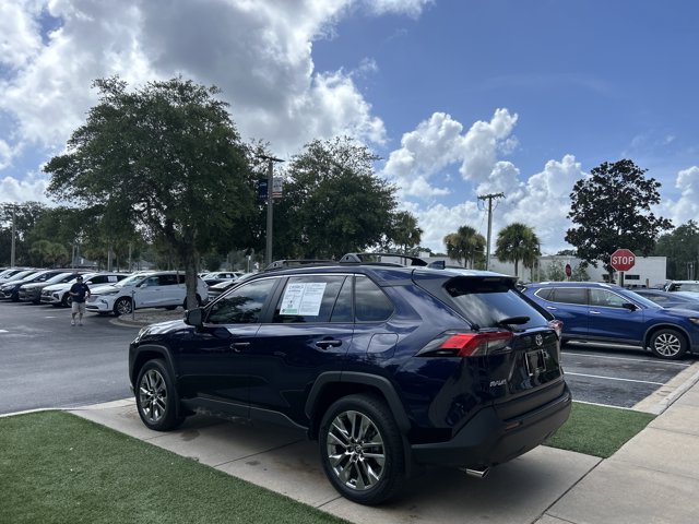 Used 2023 Toyota RAV4 XLE Premium FWD image 7