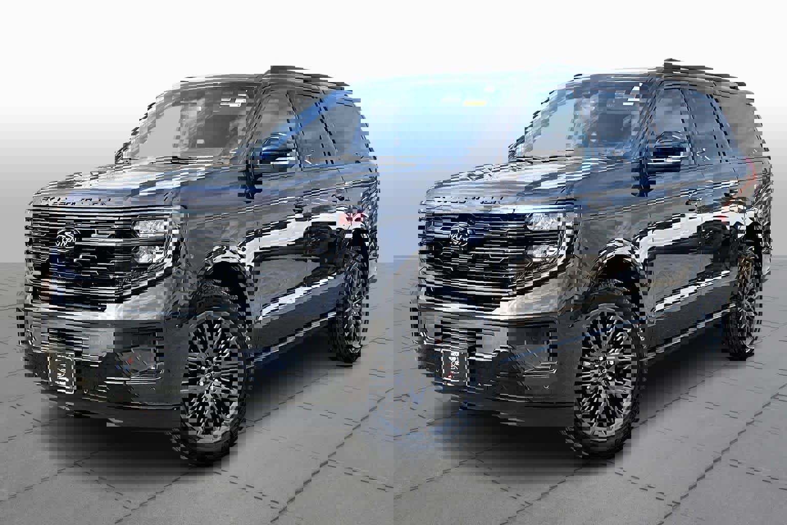Certified 2025 Ford Expedition Max Platinum w/ Stealth Performance Package image 9