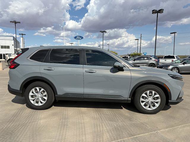 Used 2023 Honda CR-V LX image 8