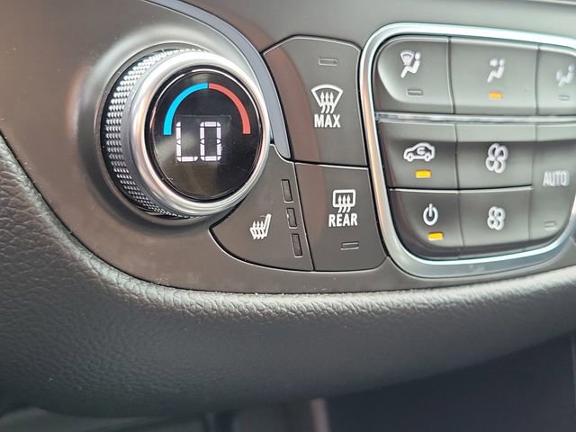 Used 2023 Chevrolet Equinox LT image 15