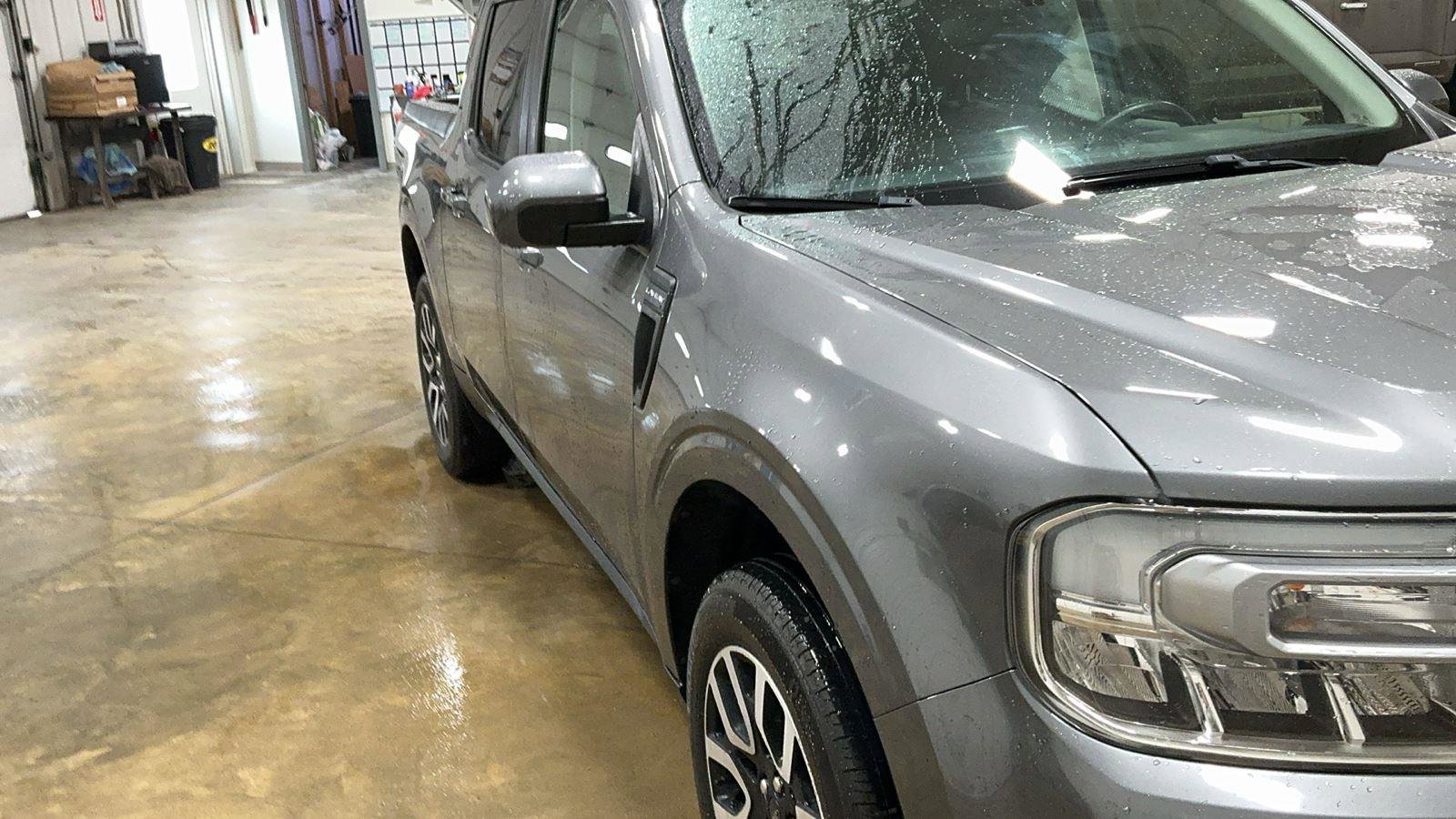 Certified 2022 Ford Maverick Lariat w/ Equipment Group 500A Standard image 2