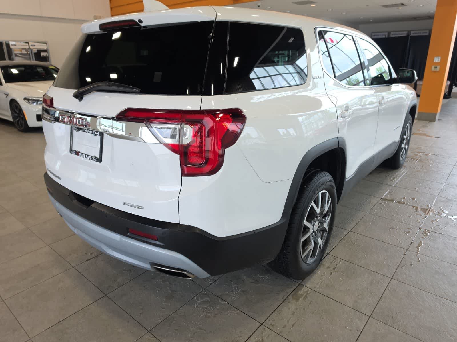 Used 2021 GMC Acadia SLE w/ LPO, Floor Liner Package AWD/4WD image 8