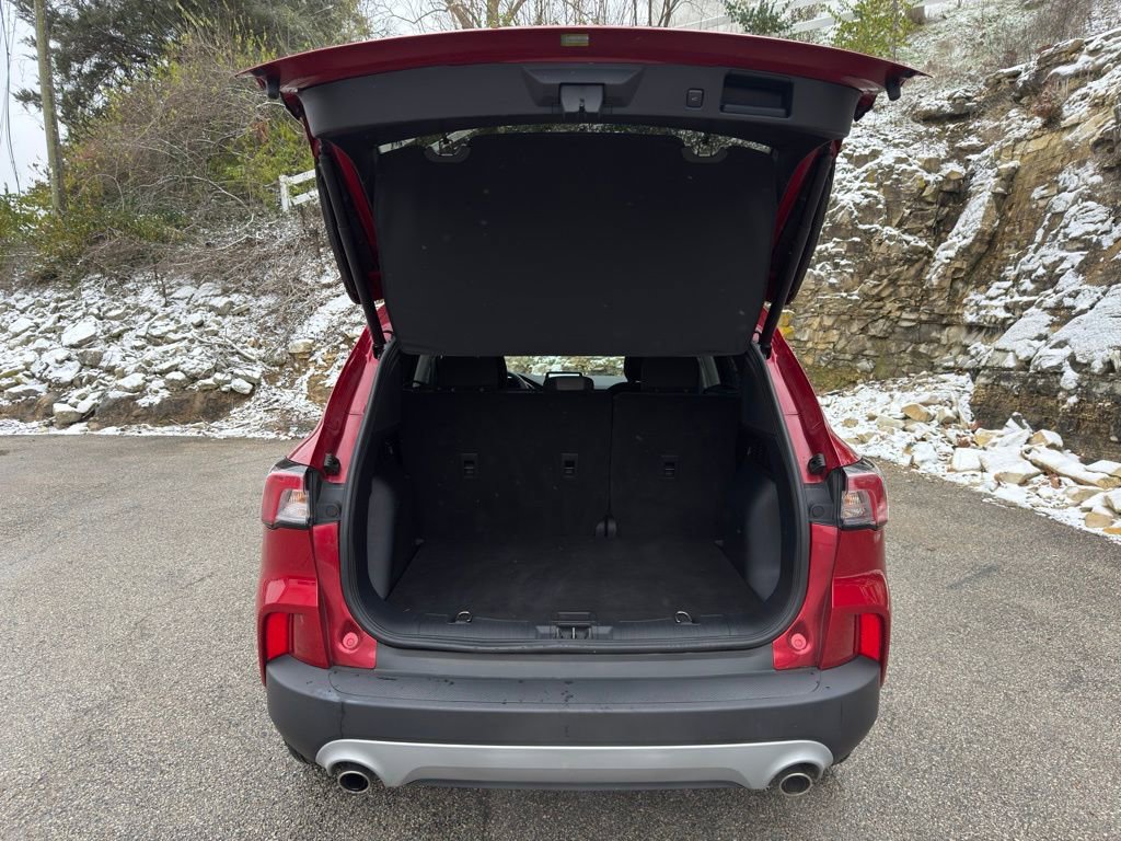 Certified 2022 Ford Escape SE w/ Convenience Package image 9