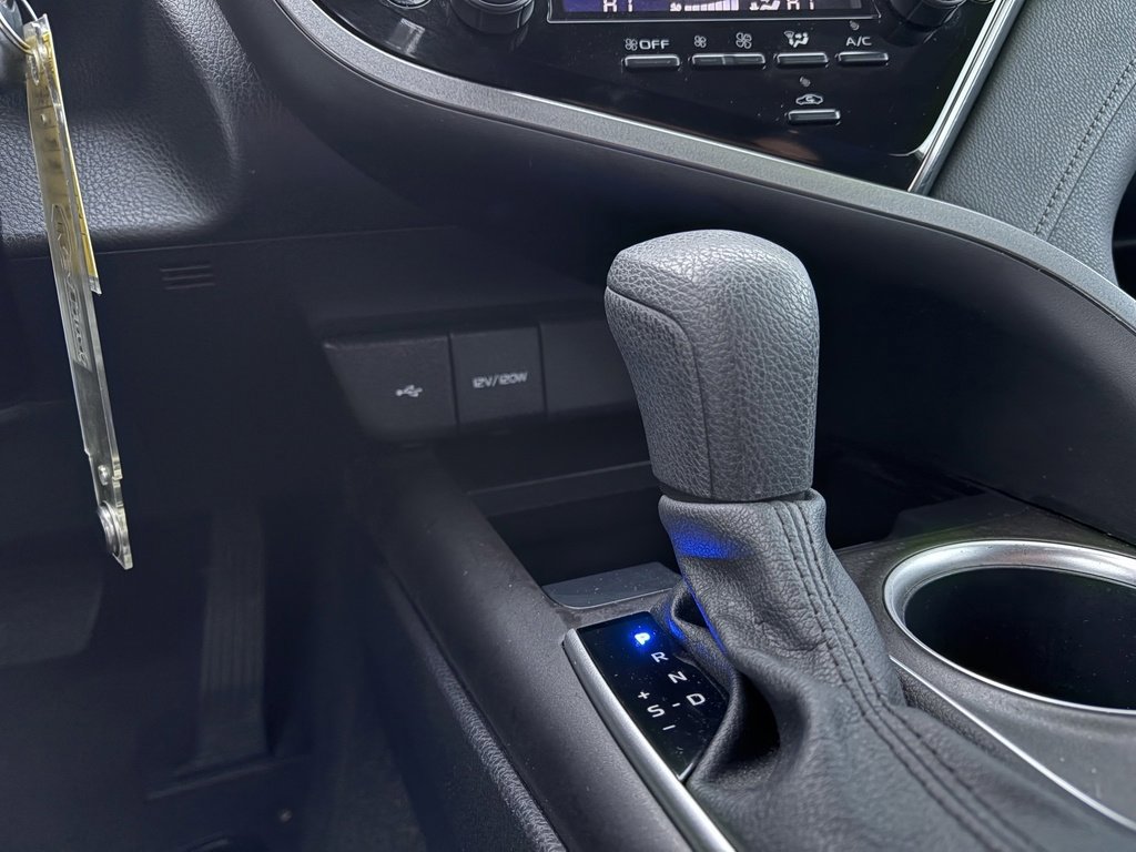 Used 2024 Toyota Camry LE image 27