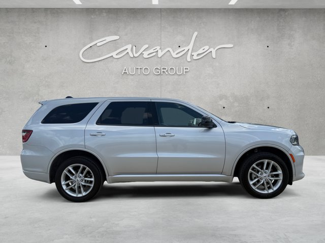 Used 2025 Dodge Durango GT AWD/4WD image 17