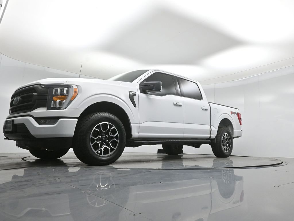 Certified 2022 Ford F150 XLT w/ Equipment Group 302A High image 46