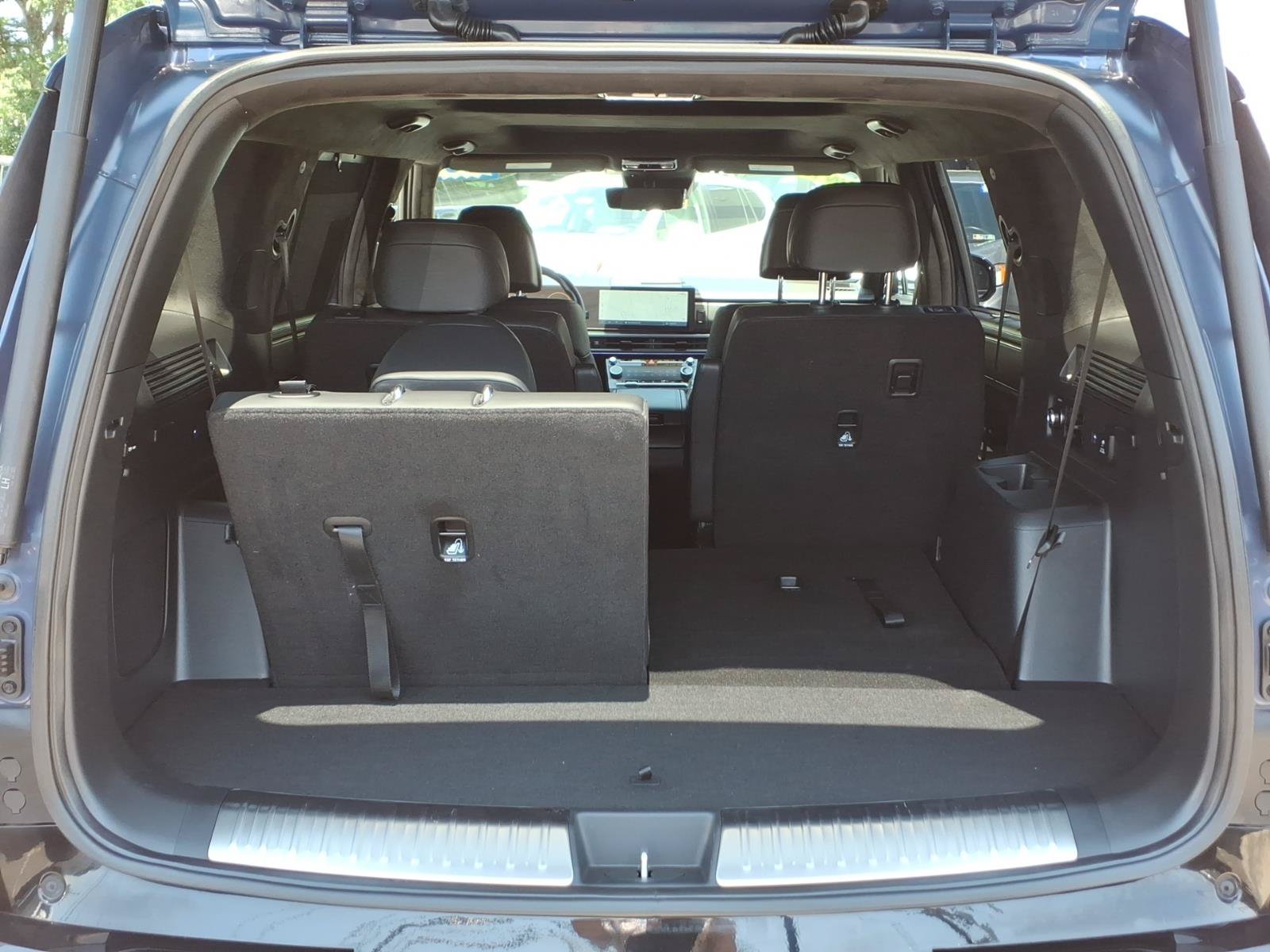 Used 2025 Hyundai Santa Fe Calligraphy AWD/4WD image 29