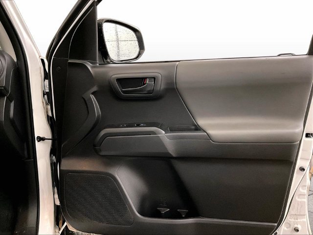 Used 2023 Toyota Tacoma SR AWD/4WD image 23