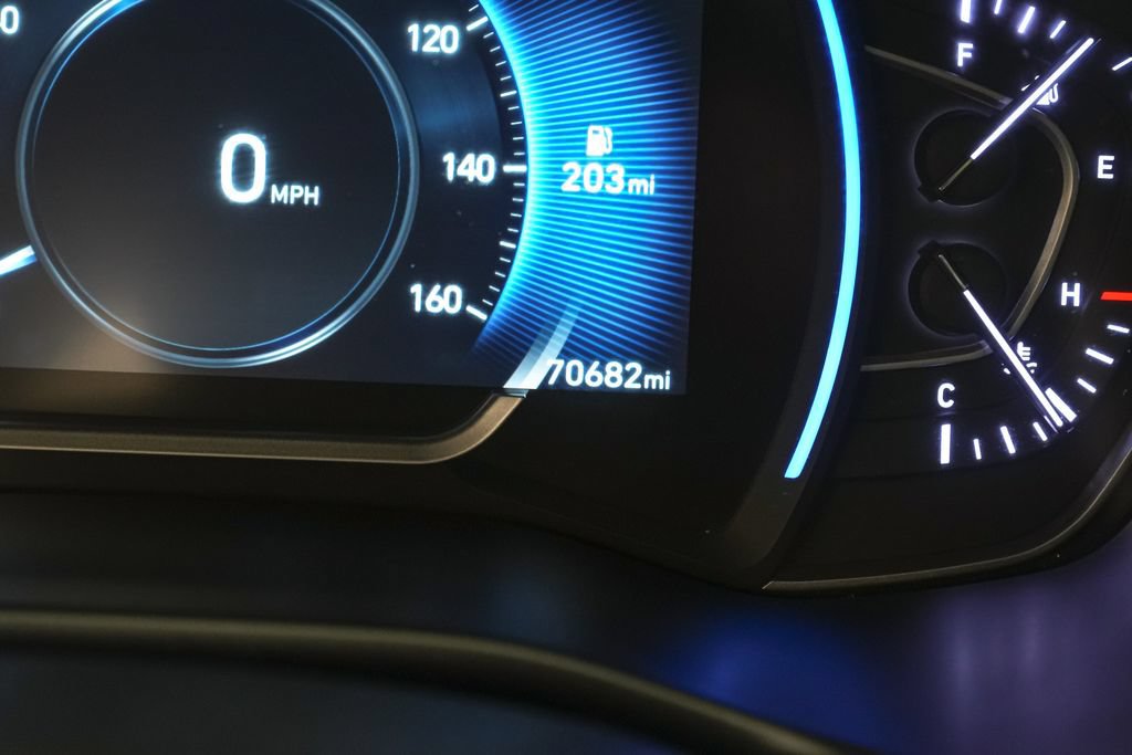 Used 2019 Hyundai Santa Fe AWD image 18