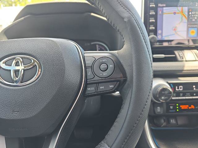 Used 2019 Toyota RAV4 Limited w/ Advanced Technology Package AWD/4WD image 29