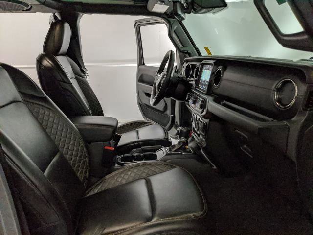 Used 2023 Jeep Wrangler Unlimited Sahara AWD/4WD image 23