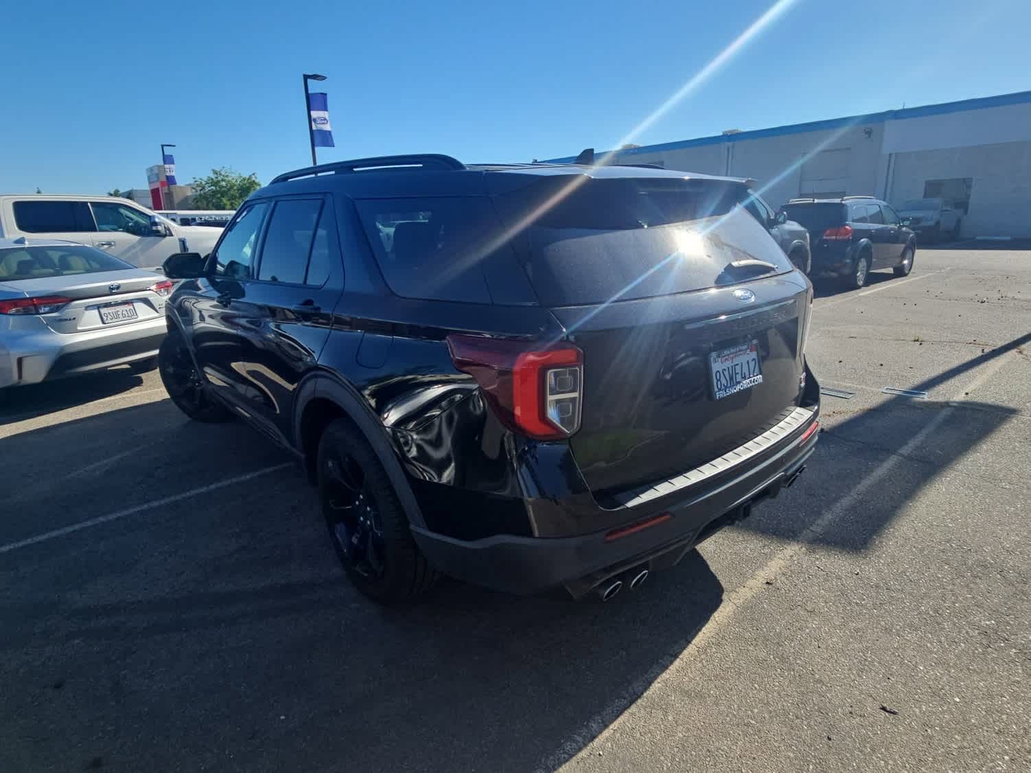 Certified 2020 Ford Explorer ST w/ ST High-Performance Pack AWD/4WD image 6