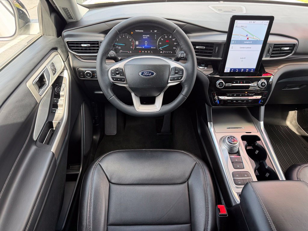 Certified 2023 Ford Explorer Limited w/ Limited Technology Package RWD image 10