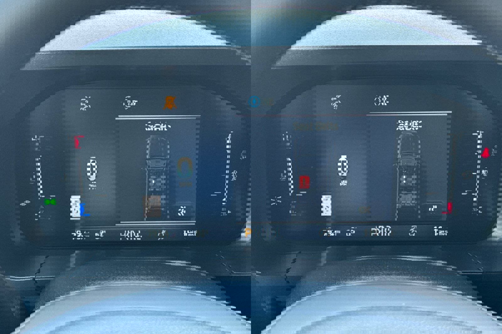 Certified 2025 Ford Maverick Lariat w/ Black Appearance Package image 25