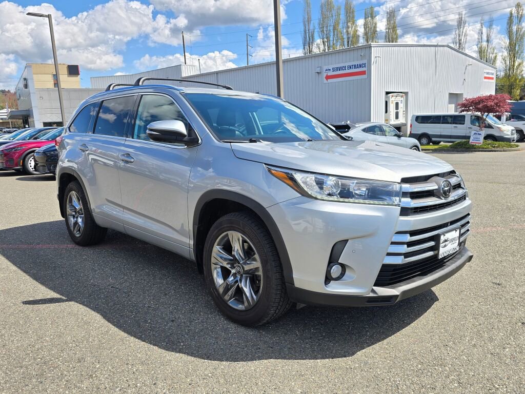 Used 2018 Toyota Highlander Limited Platinum AWD/4WD image 7