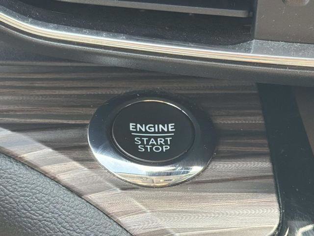 Certified 2023 Ford Explorer Limited w/ Limited Technology Package image 17