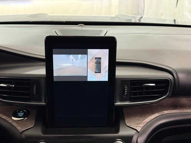 Certified 2020 Ford Explorer Platinum w/ Premium Technology Package image 35