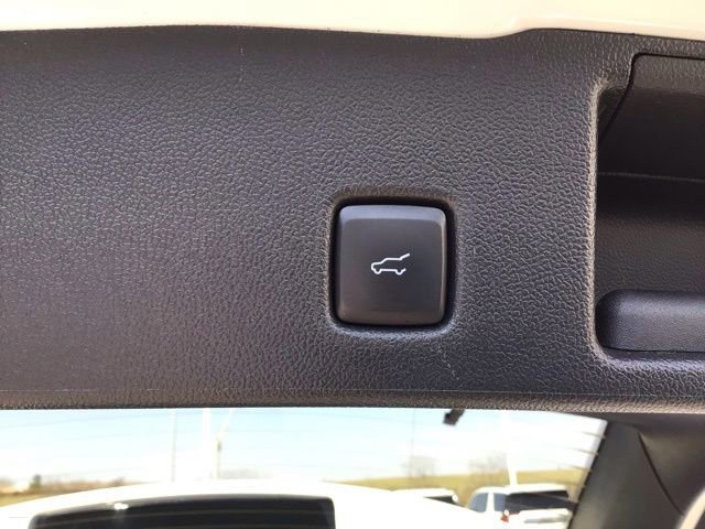 Certified 2022 Ford Escape SEL image 22