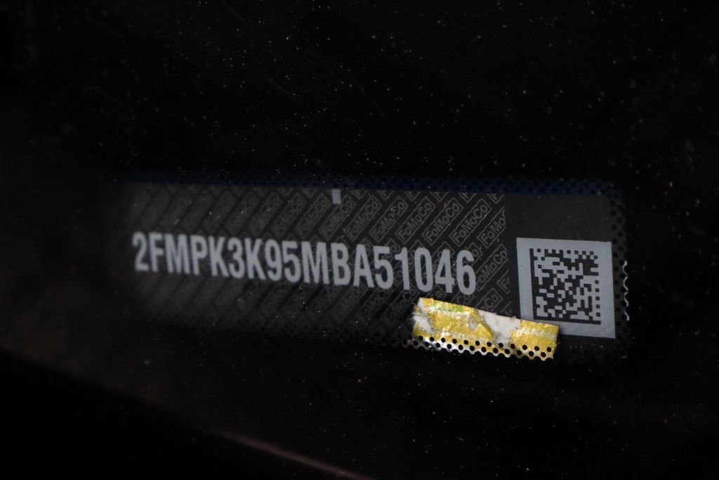 Certified 2021 Ford Edge Titanium w/ Cargo Accessory Package FWD image 29