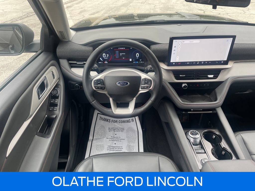 Certified 2025 Ford Explorer Active w/ Active Comfort Package AWD/4WD image 26