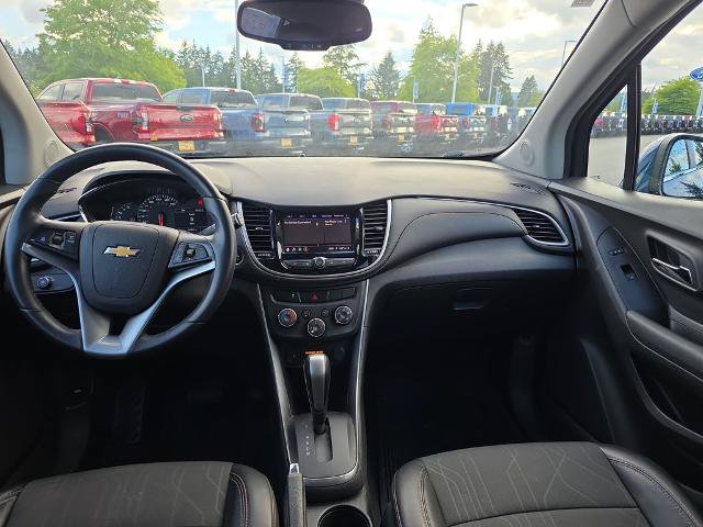 Used 2020 Chevrolet Trax LT w/ LT Convenience Package AWD/4WD image 7