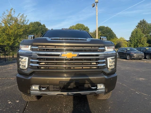 Used 2023 Chevrolet Silverado 3500 High Country w/ Z71 Off-Road Package AWD/4WD image 3