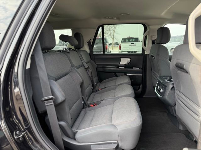 Certified 2025 Ford Expedition Active image 18