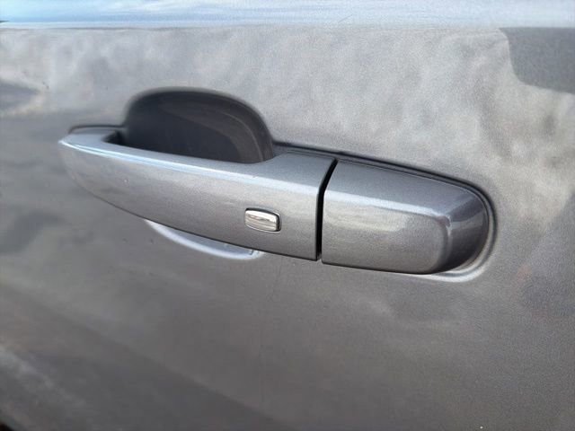 Used 2019 Chevrolet Traverse LT image 20